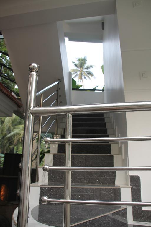 Aaron'S Homestay Kochi Exterior foto