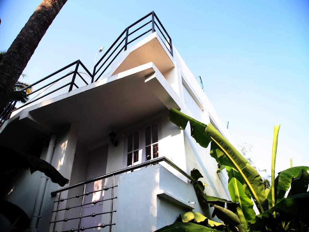 Aaron'S Homestay Kochi Exterior foto