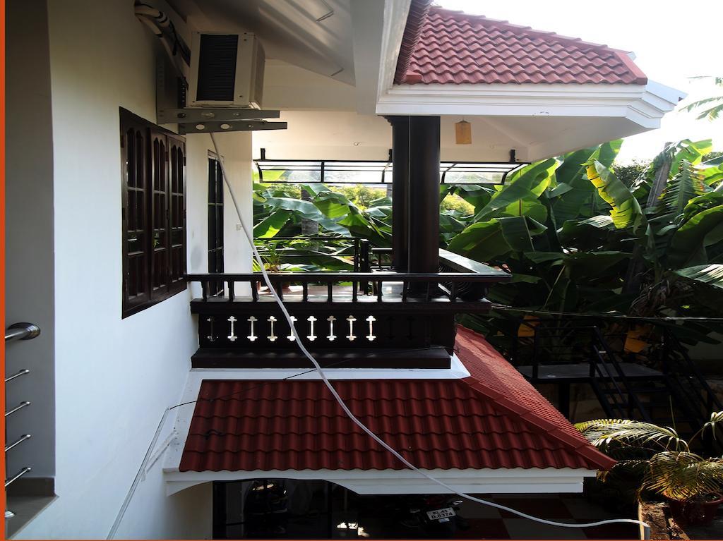 Aaron'S Homestay Kochi Exterior foto