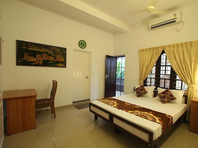 Aaron'S Homestay Kochi Exterior foto