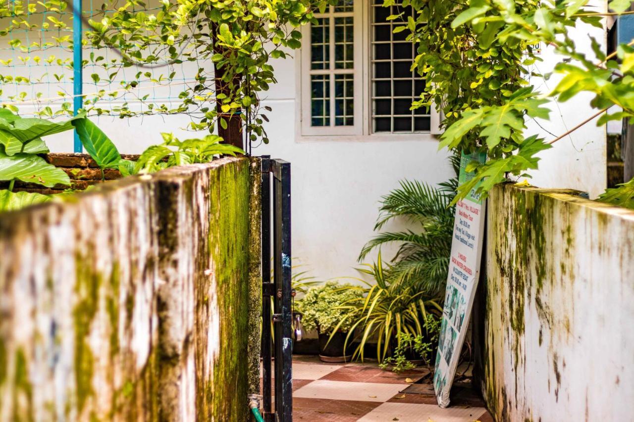 Aaron'S Homestay Kochi Exterior foto